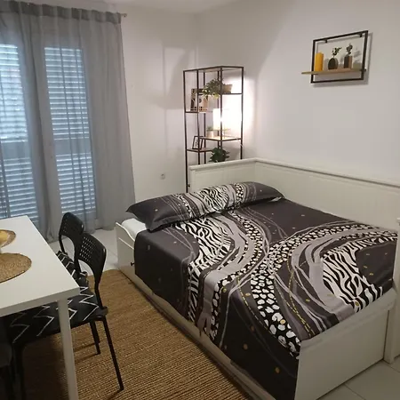 Ana - Meka Draga Apartmán *