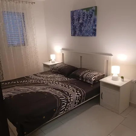 Ana - Meka Draga Apartment Obrovac